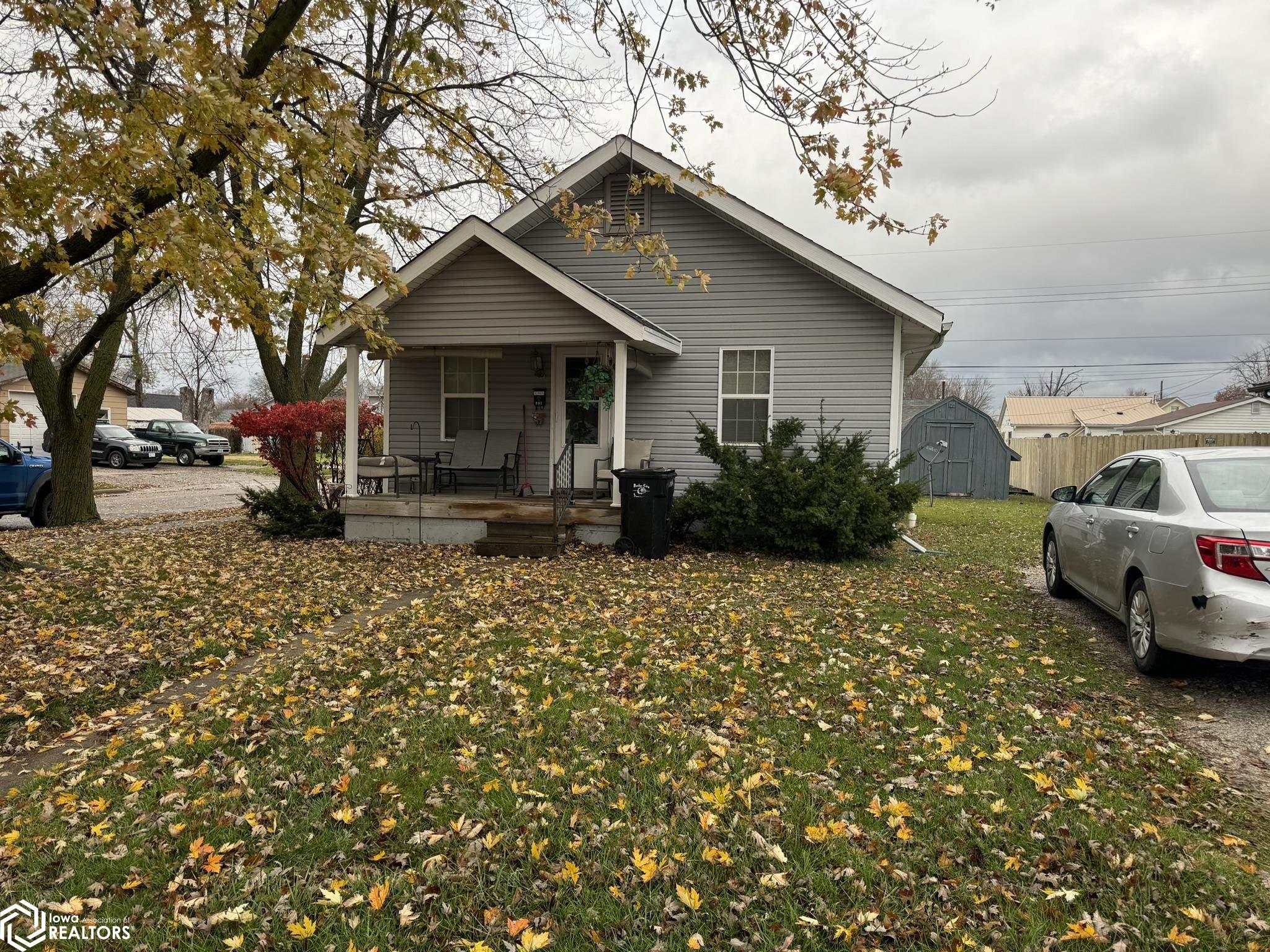 Listing 901 E Mary Street Ottumwa IA 52501