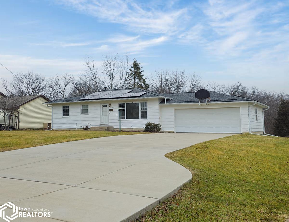 Listing 583 Crestview Avenue Ottumwa IA 52501