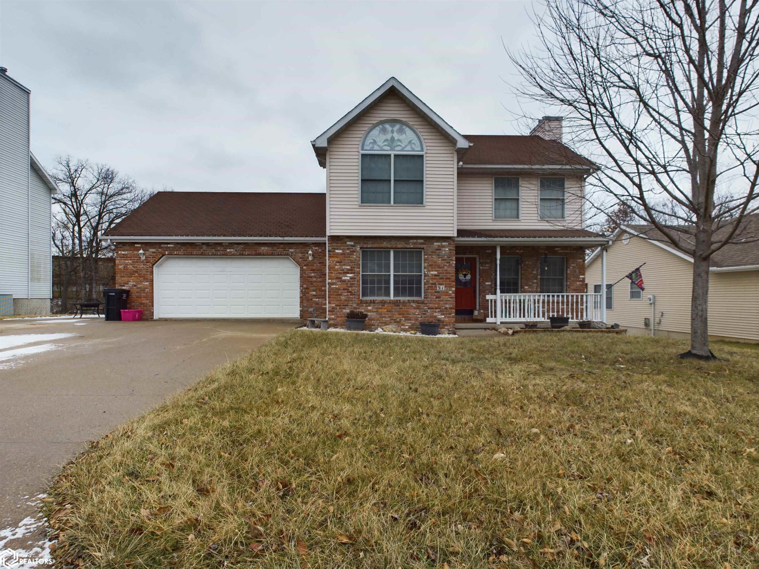 Listing 31 Cambridge Court Ottumwa IA 52501