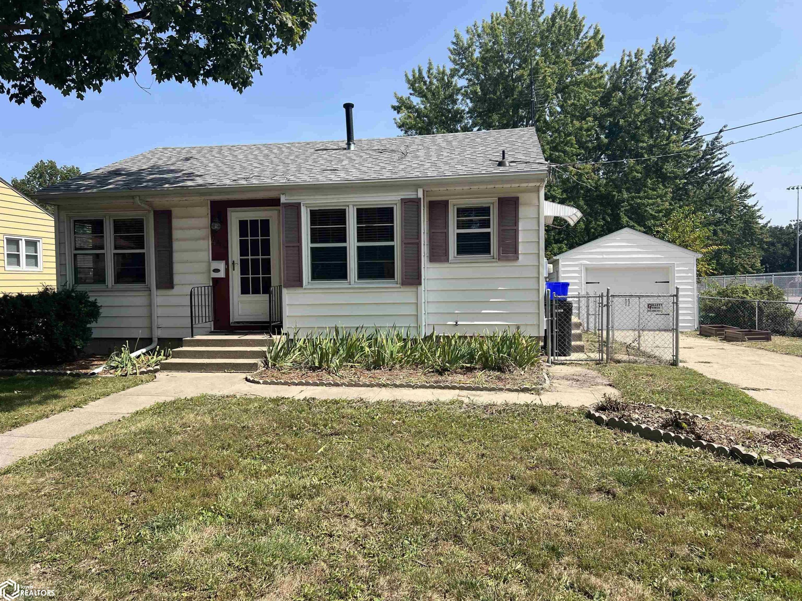 Listing 440 McKinley Avenue Ottumwa IA 52501